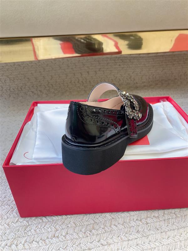 20251127174034735 310